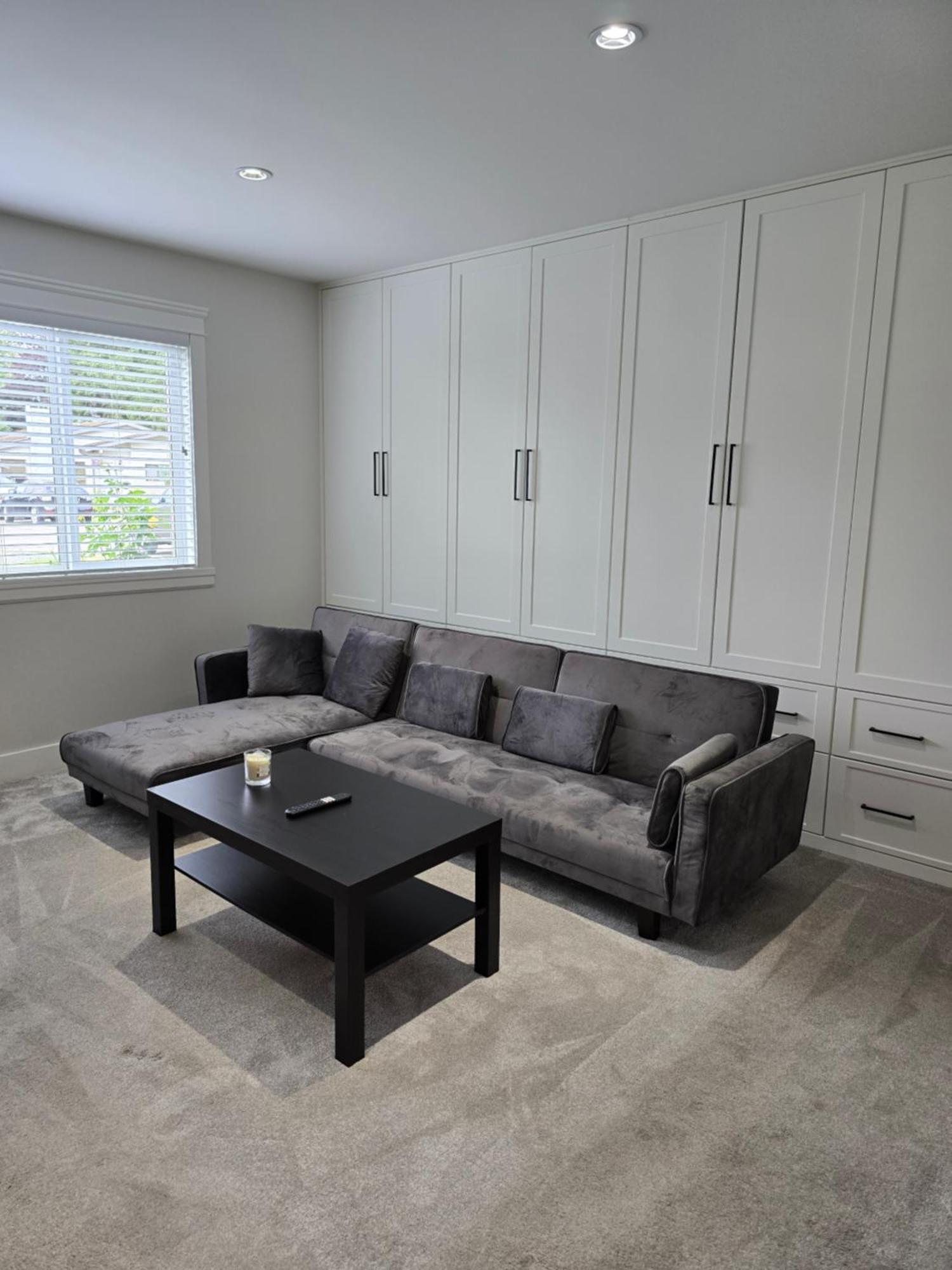 Private 1 Bedroom In Brookswood Langley Buitenkant foto